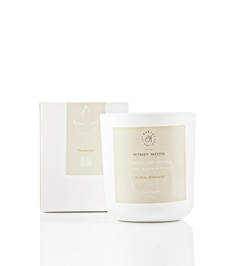 Dakry Honey & Jasmine soy candle