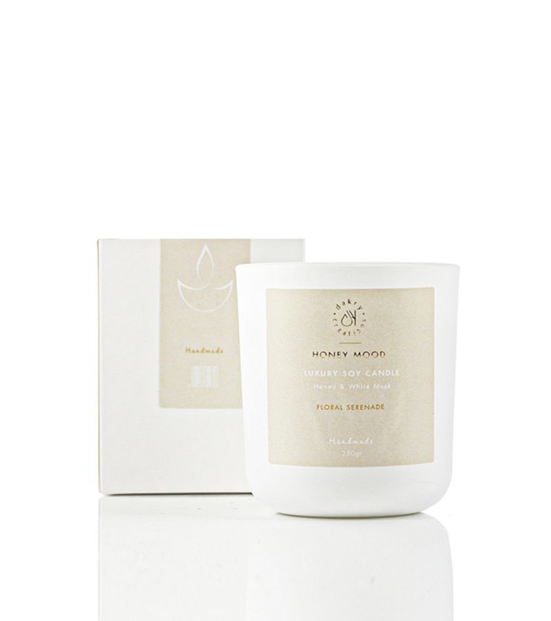 Dakry Honey & White Musk soy candle