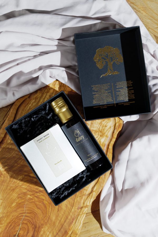 Flavors and Tastes travel gift box by Dakry Olive