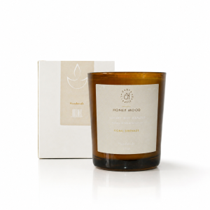 Honey Mediterraneo soy candle by Dakry in reusable amber glass jar
