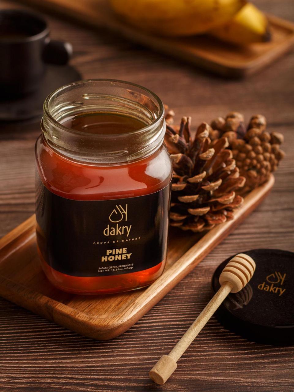 Greek pine honey by Dakry as a premium Mediterranean gift