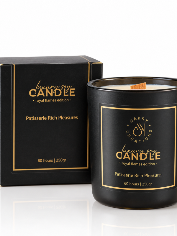DAKRY Patisserie Soy Candle 250g Rich Pleasures with wooden wick and black and gold box